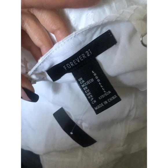 Forever 21 Women’s Mini Dress embroidered white size L - Picture 3 of 6